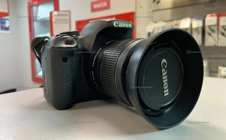 Фотоаппарат  Camon EOS 600D 18-55