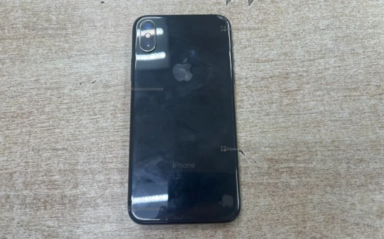 Apple iPhone X 3/64 ГБ