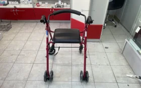 опоры-ходунки с принадлежностями