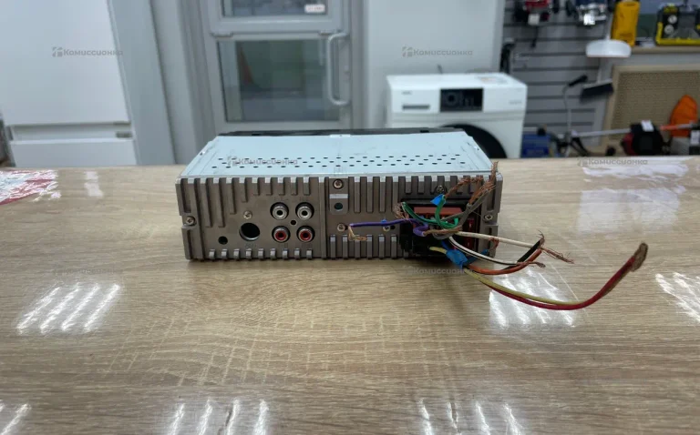 Автомагнитола  Nakamichi NQ513