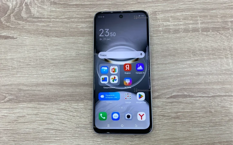 Tecno Spark 30 5G 6/128 ГБ