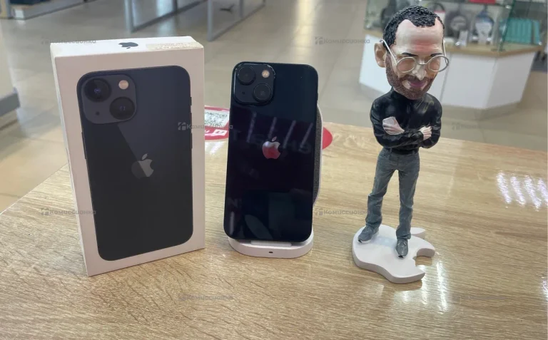Apple iPhone 13 mini 4/256 ГБ