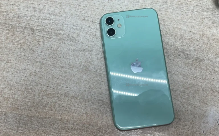 Apple iPhone 11 4/128 ГБ