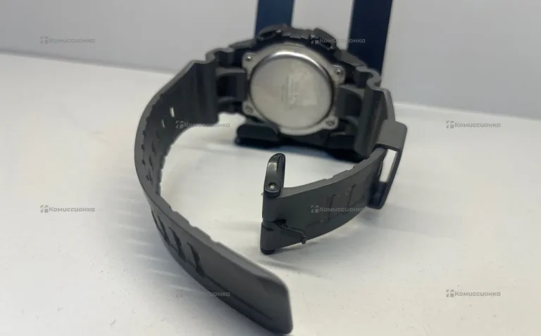 Часы  Casio W-736H