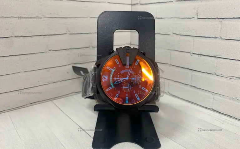 Часы  Diesel DZ4318