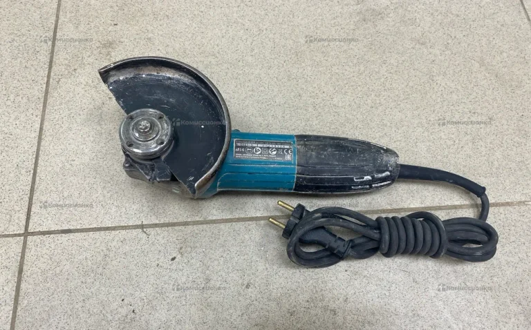 УШМ makita GA5030