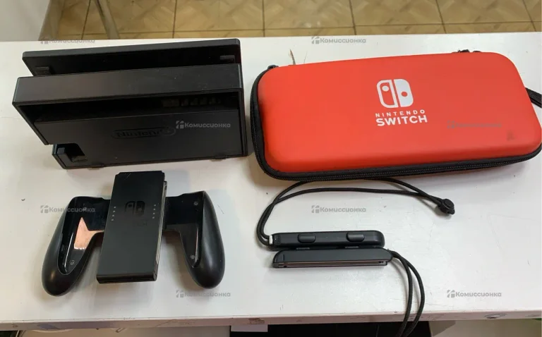 Приставка Nintendo Switch 32GB