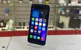 Apple iPhone SE 64 ГБ