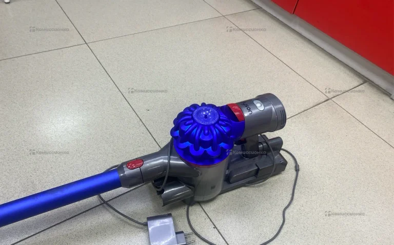 Пылесос Dyson SV11