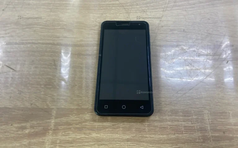Micromax Spark Vdeo Q415 1/8 ГБ