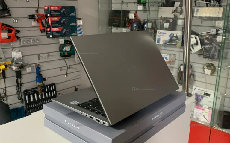 Ноутбук Digma Pro Fortis