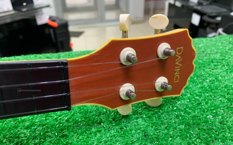 Укулеле DaVinci VINS-10RD