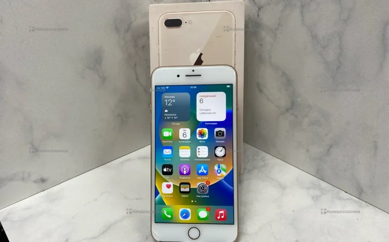 Apple iphone 8+ 3/64