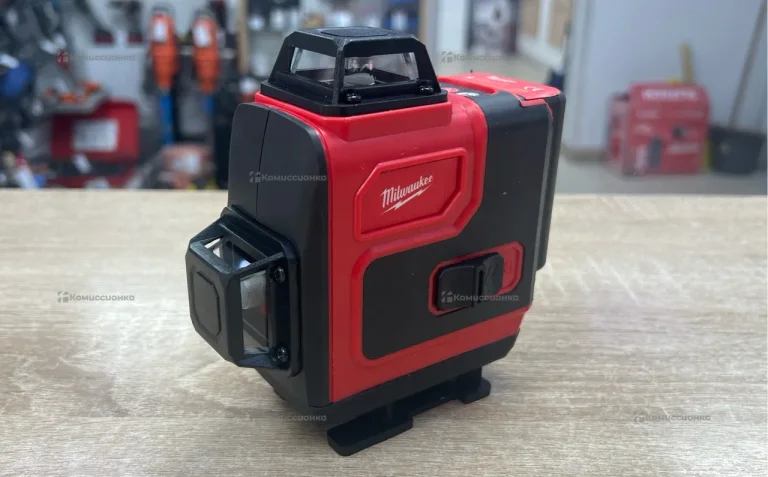 лазерный уровень Milwaukee реплика