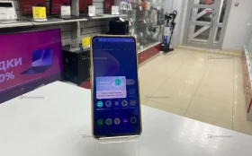 Realme 8i 4/64 ГБ