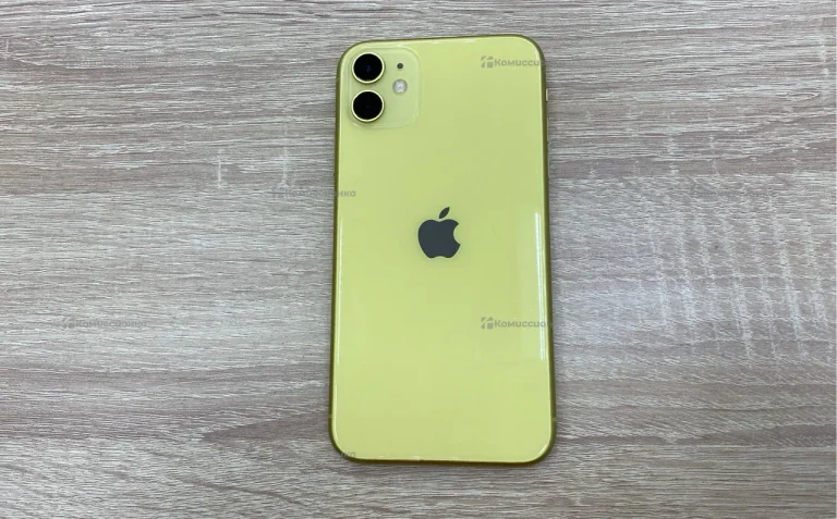 Apple iPhone 11 4/64 ГБ