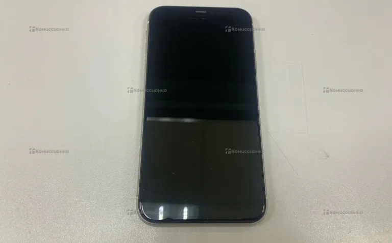 Apple IPhone 11 64Gb