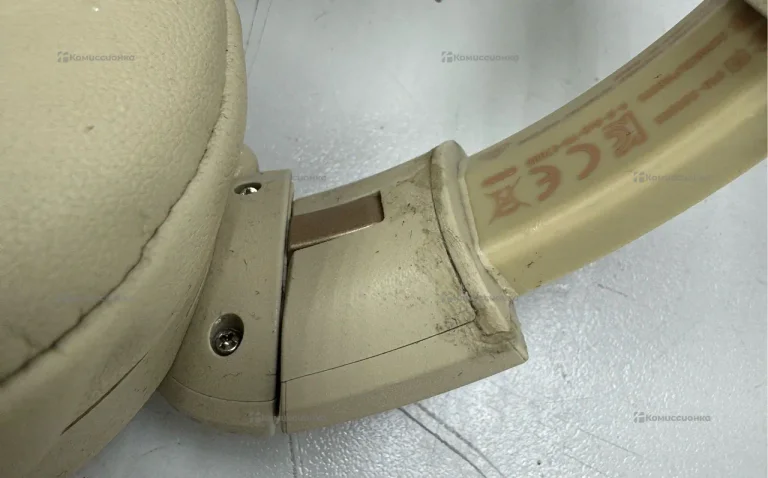 Наушники  YAMAHA YH-E700B