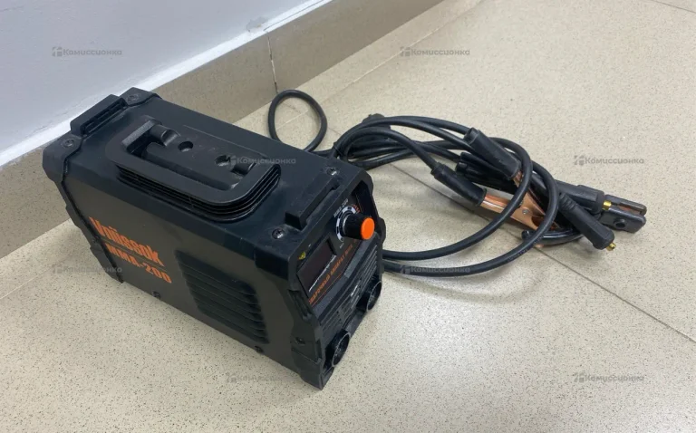 Сварочный аппарат Vniissok MMA-200