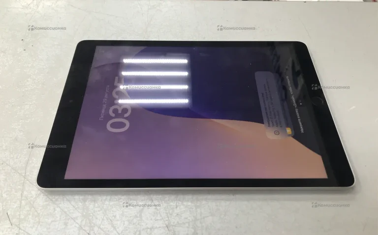 Планшет Apple iPad 2021 64 ГБ Wi-Fi