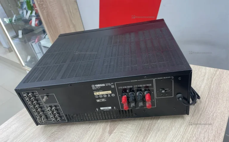 Ресивер Yamaha ax-700