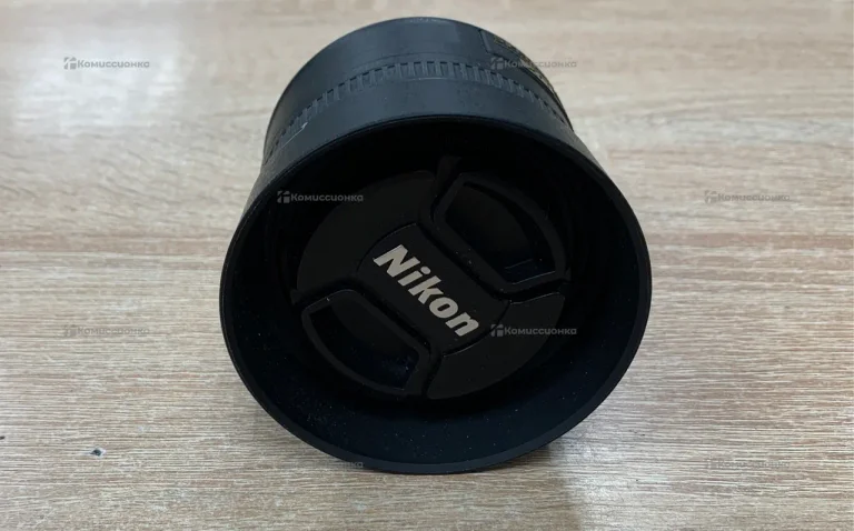 Объектив Nikon DX AF-S 35mm 1:1.8G