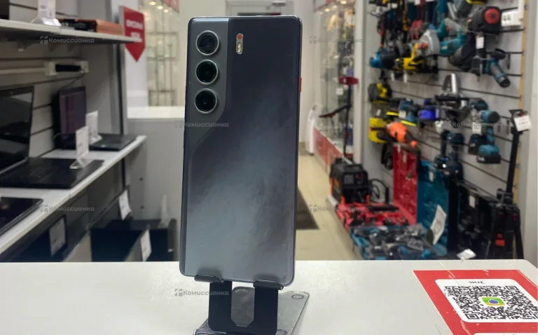 Tecno CAMON 40 Pro 5G 12/256 ГБ