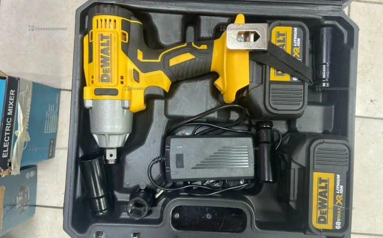 Гайковерт  miura DCF984