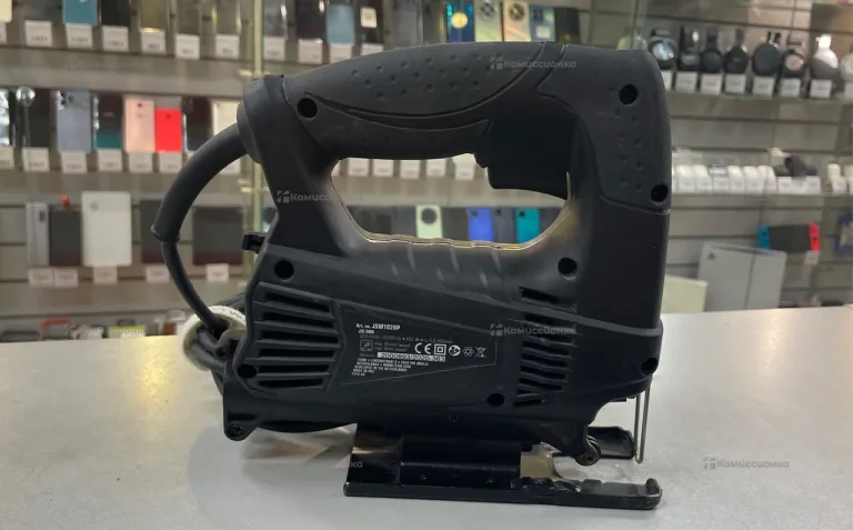 Электролобзик Ferm JSM1028P