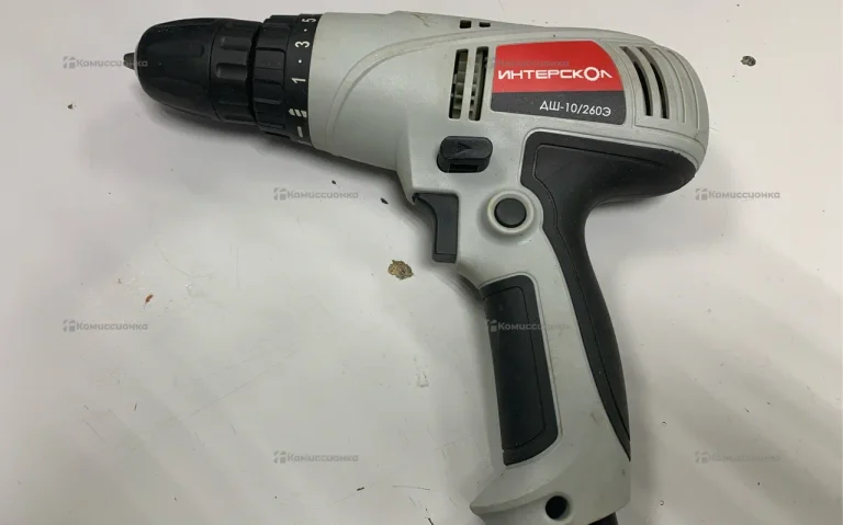 дрель-шуруповерт Интерскол дш-10/260э