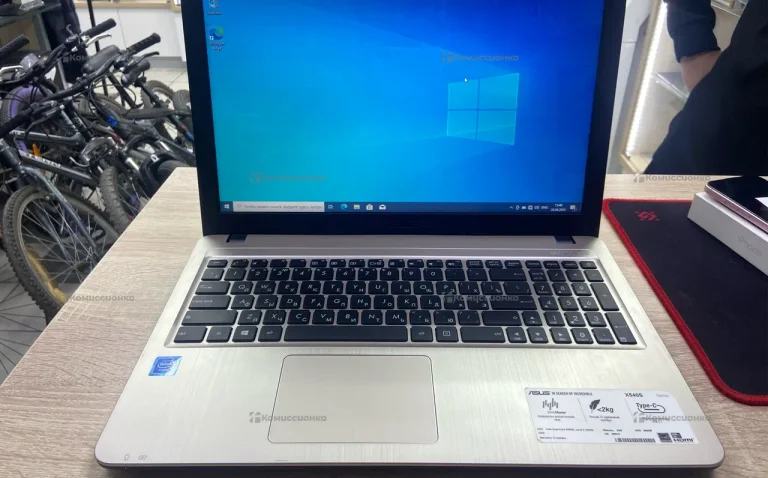 Ноутбук  Asus Vivobook