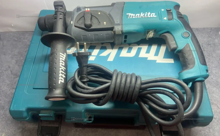 перфаратор makita HR2470