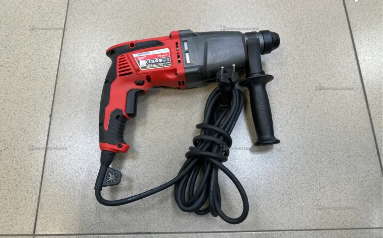 Перфоратор Milwaukee PH 26 T