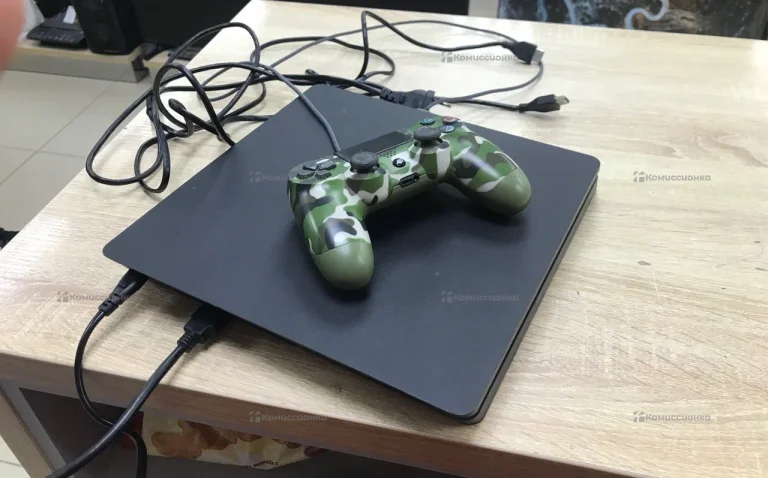 Приставка PS4. ps4 slim 512