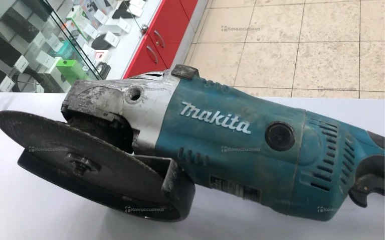 УШМ Makita GA9020S.