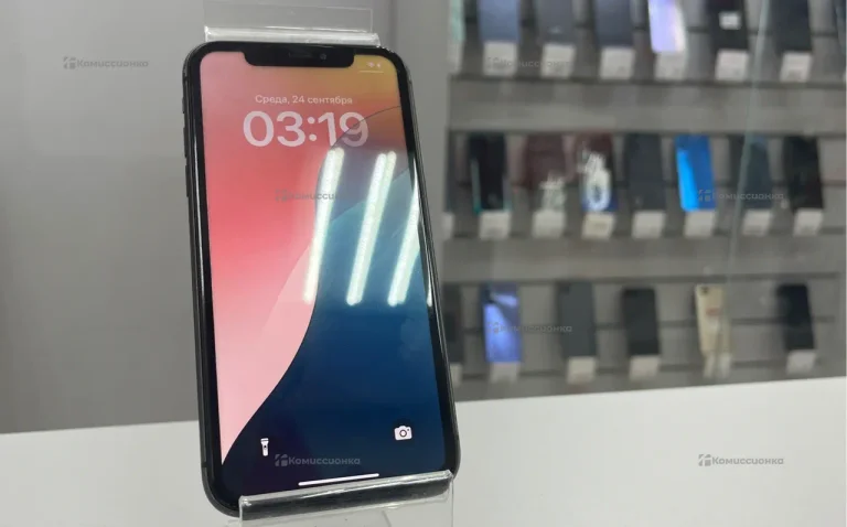 Apple iPhone 11 4/64 ГБ