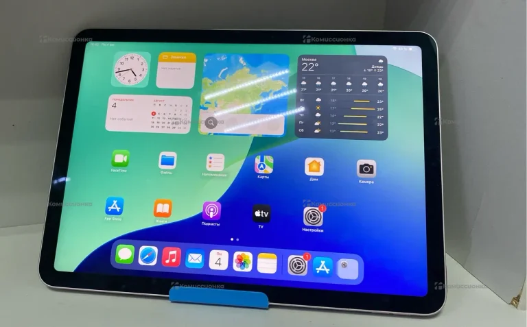 Планшет Apple iPad Air (5-го поколения) 256Gb Wi-F