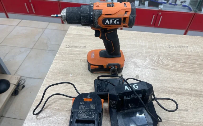 Дрель-шуруповерт AEG BSB18G4