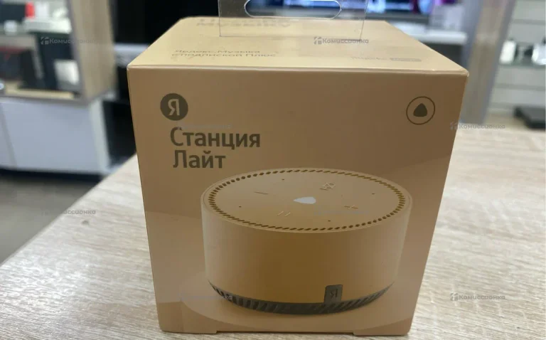 Колонка Яндекс станция лайт
