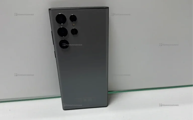 Samsung Galaxy S22 Ultra 12/256 ГБ