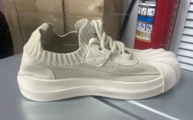 Кроссовки Lacoste беж 41р