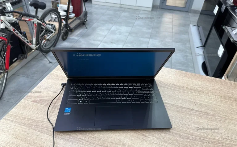Ноутбук MSI Modern 15 B12M