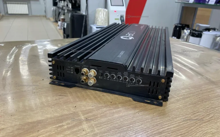 Усилитель  ACV ZX-1.3000D