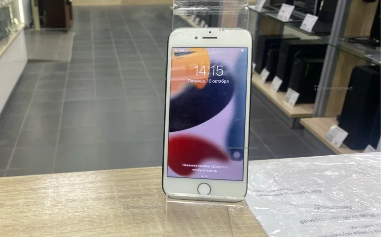 Apple iPhone 7 2/128 ГБ