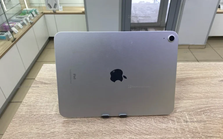 Планшет Apple iPad 10 2022 64 ГБ WIFI