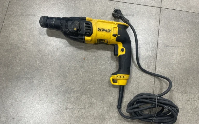Перфоратор Dewalt D25133K-KS