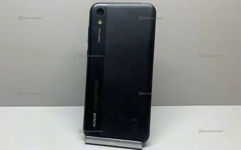 Honor 8s