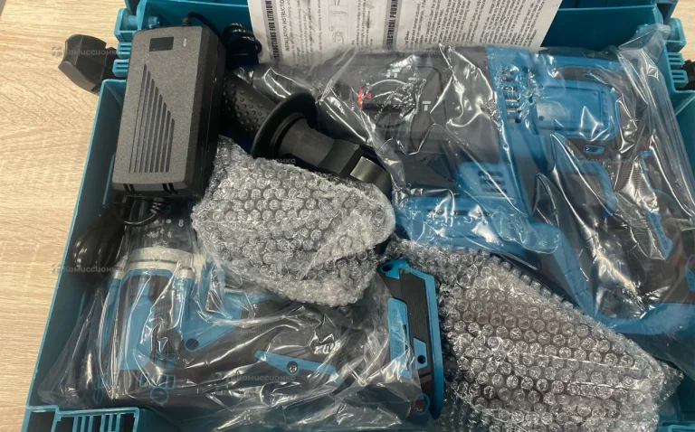 набор 2 в 1 перфоратор +шуруповерт Makita