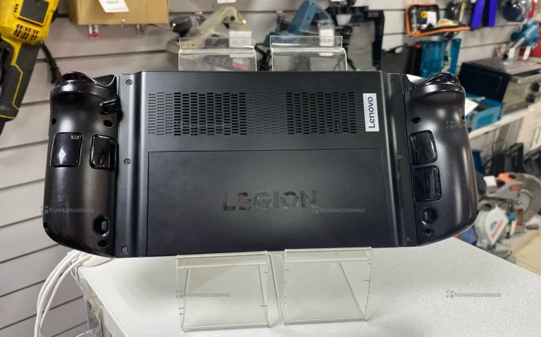 Игровая приставка Lenovo legion go Z1 Extreme