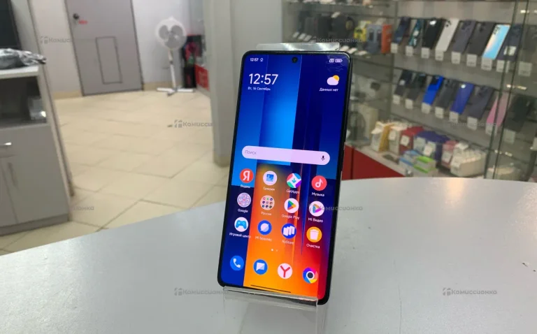 Xiaomi Poco M6 8/256 ГБ